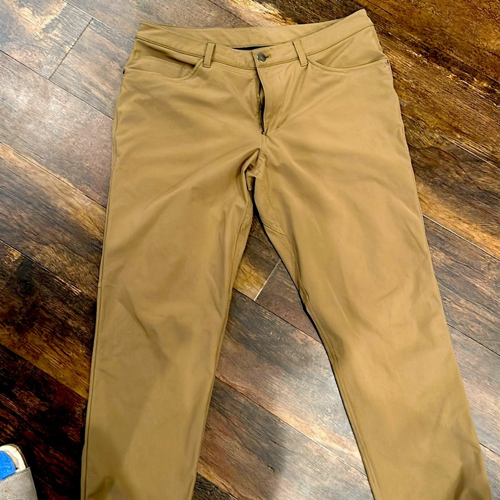 Lululemonn ABC pant